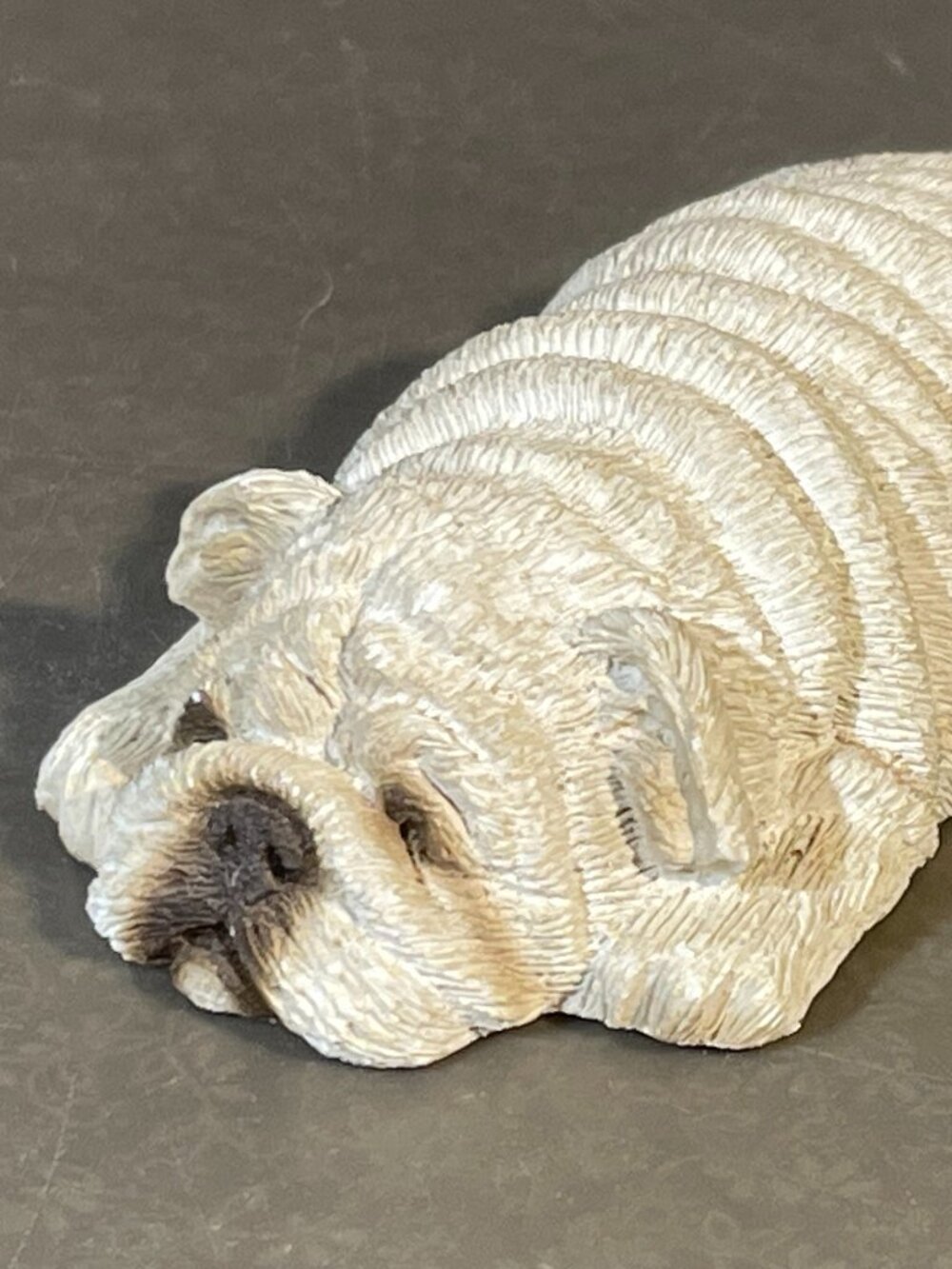 Vintage 1988 Sandicast Bulldog Lil Snoozer Sleeping Dog Figurine (#1759)